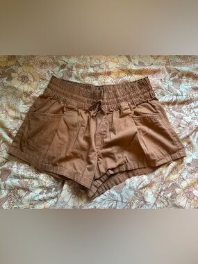 aerie High-Waist Smocked Brown Casual Shorts